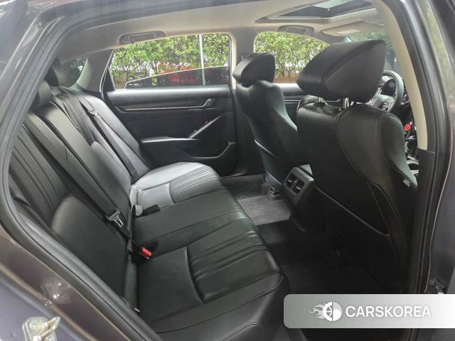 Honda Accord 10th Generation id 4543322 из Кореи 8