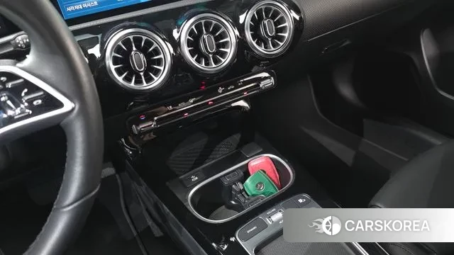 Mercedes-Benz A-Class W177 id 3400065 из Кореи 8