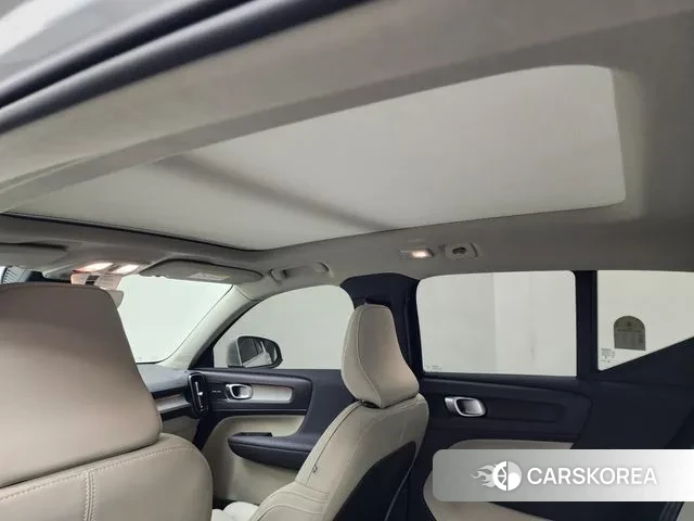 Volvo XC40 id 3415318 из Кореи 8