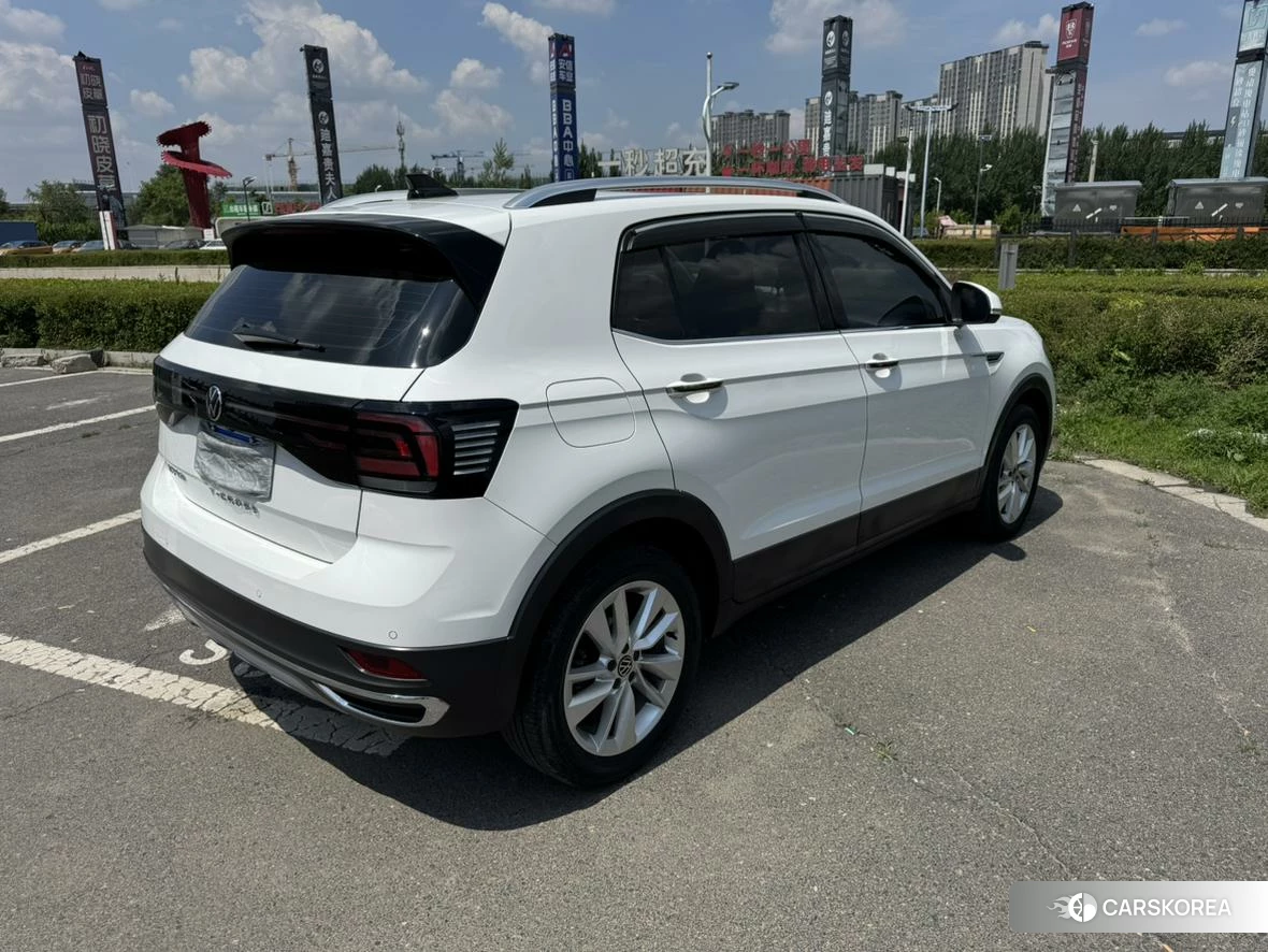 Volkswagen T-Cross id 4452035 из Китая 8