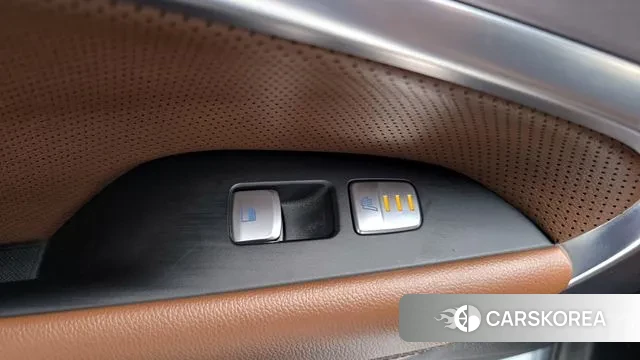 Genesis G70 id 3499771 из Кореи 8