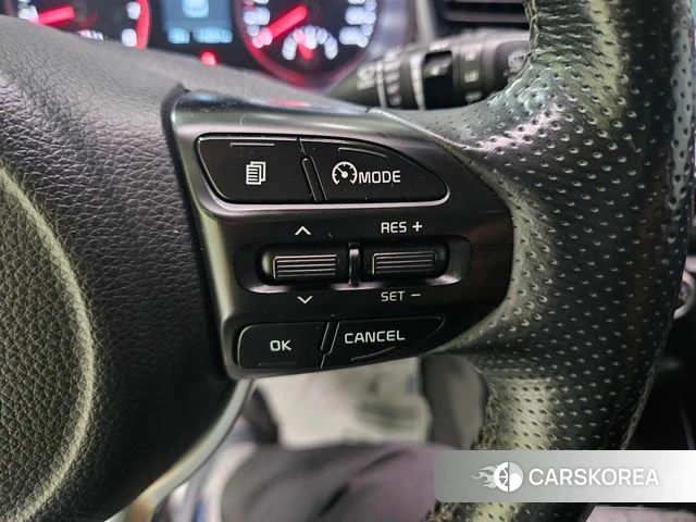 Kia Stonic id 4772651 из Кореи 8