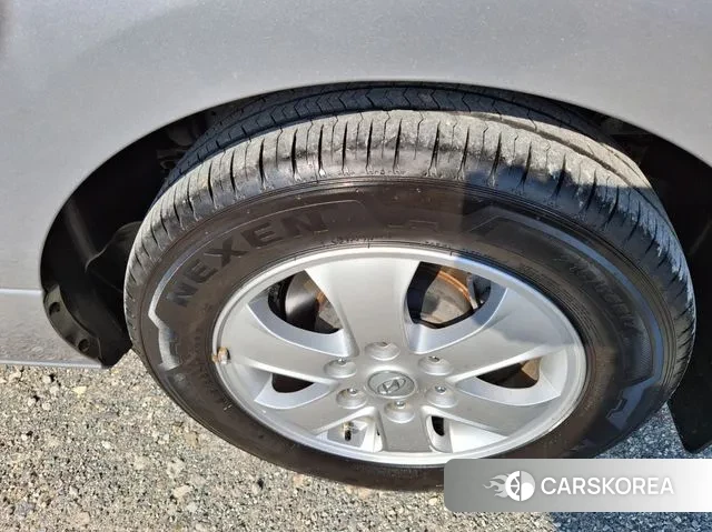 Hyundai The New Grand Starex id 3236316 из Кореи 8