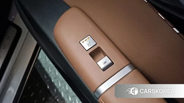 Hyundai Grandeur (GN7) id 3031762 из Кореи 8