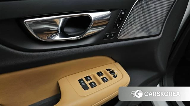Volvo V60 Cross-Country 2nd Generation id 4573654 из Кореи 8