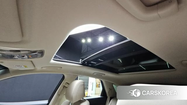 Genesis GV70 id 3941825 из Кореи 8