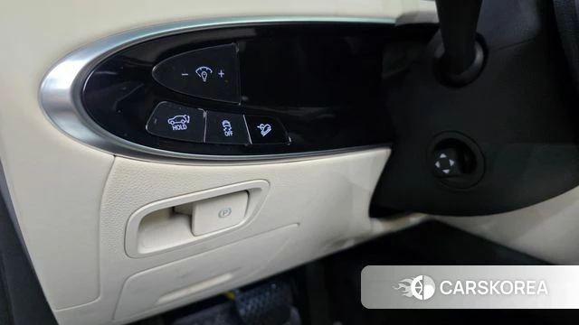 Genesis GV70 id 4185734 из Кореи 8