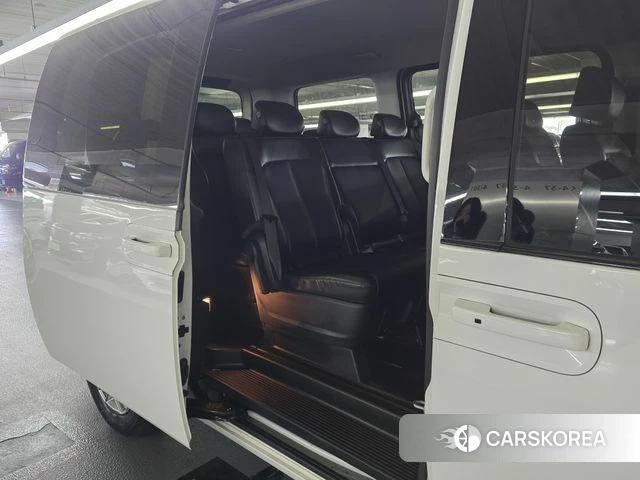 Hyundai Staria id 4330727 из Кореи 8