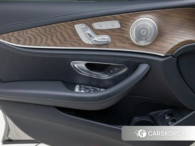 Mercedes-Benz E-Class W213 id 4872118 из Кореи 8