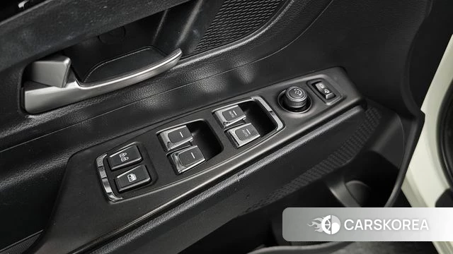 Ssangyong Beautiful Korando id 4614536 из Кореи 8