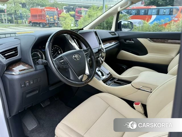 Toyota Elfa id 4290045 из Китая 8