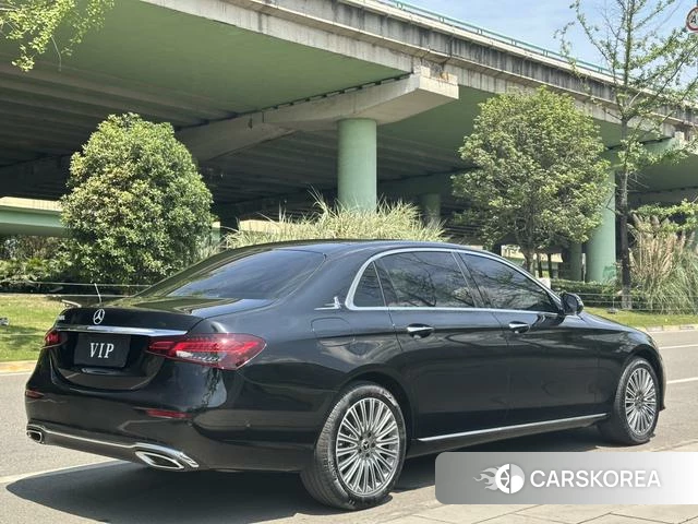 Mercedes-Benz E-class id 4257962 из Китая 8