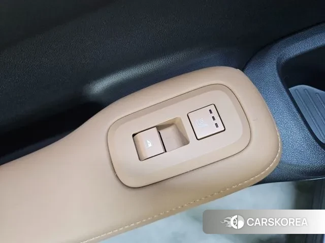 Hyundai Santa Fe (MX5) id 3734470 из Кореи 8