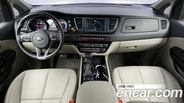 Kia The New Carnival id 2596908 из Кореи 8