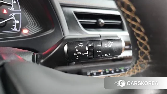 Lexus UX250h id 3520041 из Кореи 8