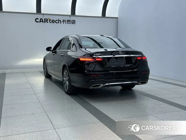Mercedes-Benz E-class id 4207934 из Китая 8