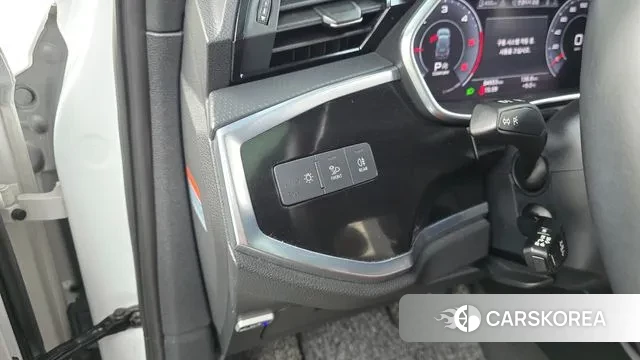 Audi Q3 (F3) id 3656036 из Кореи 8