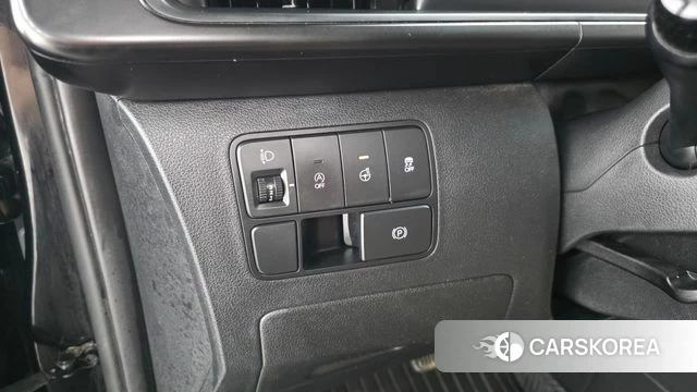 Hyundai Staria id 4636242 из Кореи 8