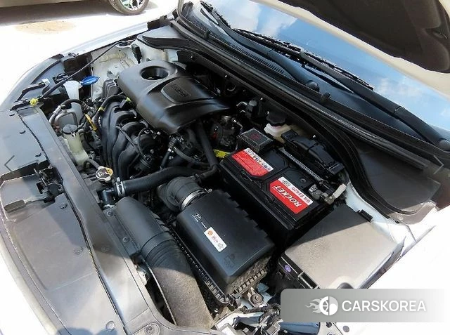 Hyundai Avante AD id 4525958 из Кореи 8
