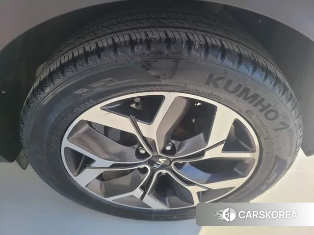 Kia Sportage The Bold id 3672467 из Кореи 8