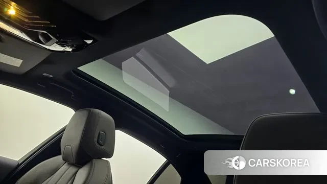 BMW 5 Series (G60) id 3410321 из Кореи 8