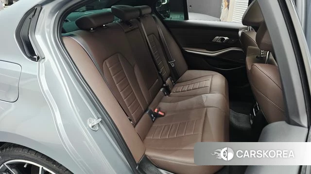 BMW 3 Series (G20) id 4578556 из Кореи 8