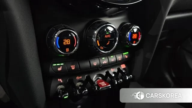 Mini Cooper id 3031535 из Кореи 8