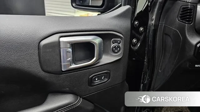 Jeep Gladiator (JT) id 2895242 из Кореи 8