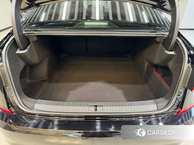 Volkswagen Passat id 3876057 из Китая 8