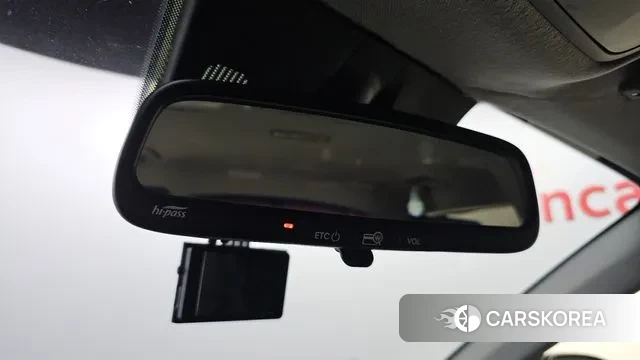 Kia Stonic id 3345430 из Кореи 8