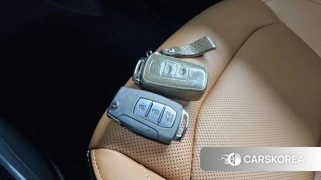 Ssangyong Torres EVX id 4177581 из Кореи 8