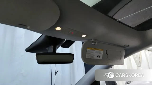 Tesla Model Y id 3390184 из Кореи 8