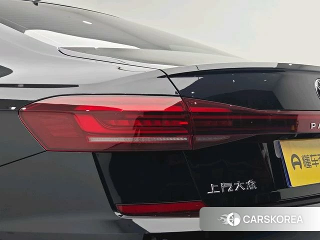 Volkswagen Passat id 3919467 из Китая 8