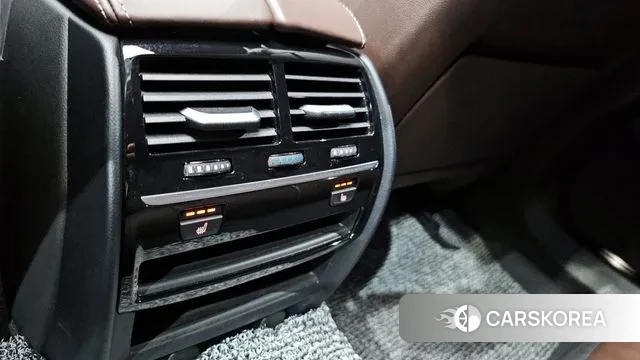 BMW 5 Series (G30) id 3045562 из Кореи 8