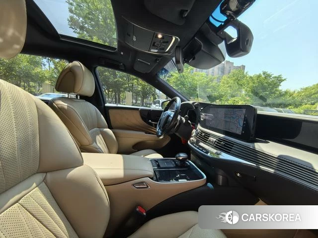 Lexus LS id 4274200 из Китая 8