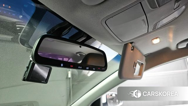 Hyundai The New Avante AD id 3936618 из Кореи 8