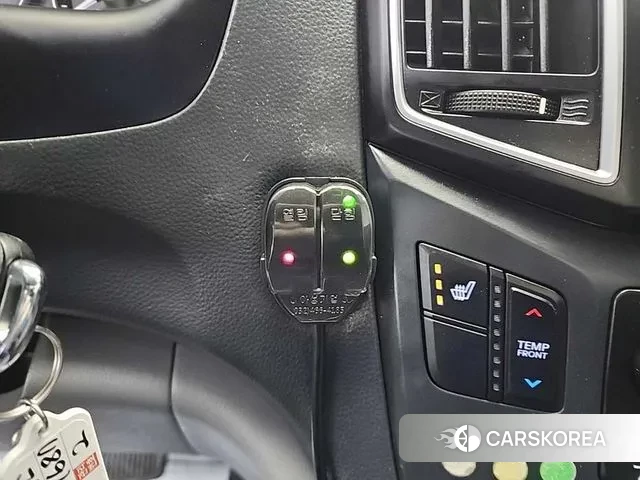 Hyundai The New Grand Starex id 3568755 из Кореи 8