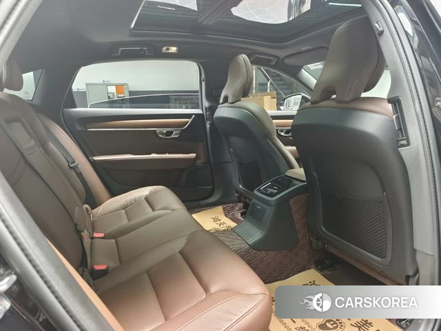 Volvo S90 PHEV id 3913540 из Китая 8