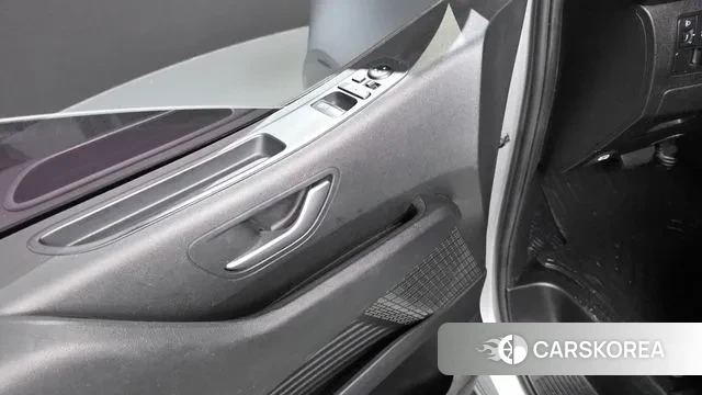 Hyundai Staria id 3007943 из Кореи 8