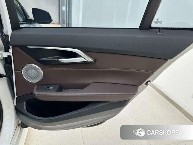BMW 1 series id 4263036 из Китая 8
