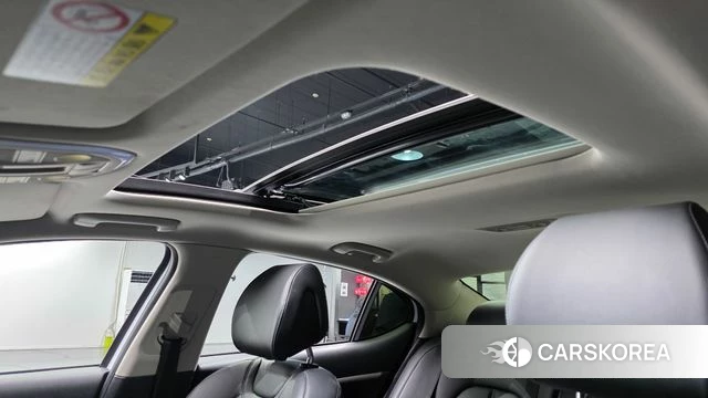 Genesis G70 id 3796395 из Кореи 8