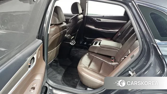 Hyundai The New Grandeur IG Hybrid id 3778381 из Кореи 8