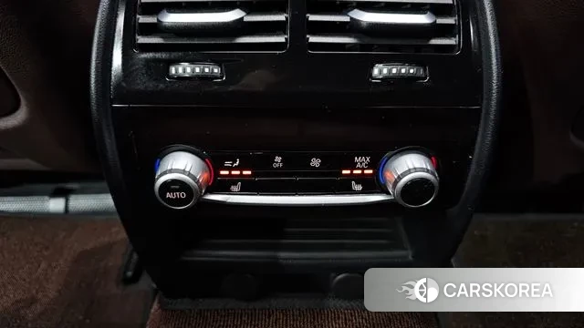 BMW 5 Series (G30) id 3736877 из Кореи 8