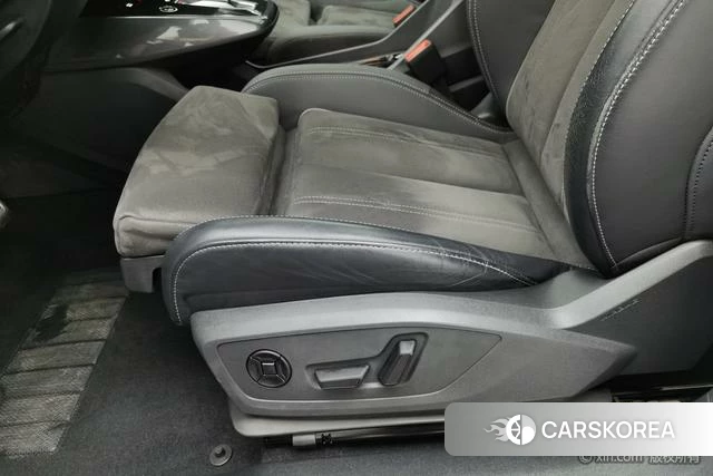Audi Q4 e-tron id 4254353 из Китая 8