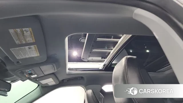 Ford Explorer 6th Generation id 3372860 из Кореи 8