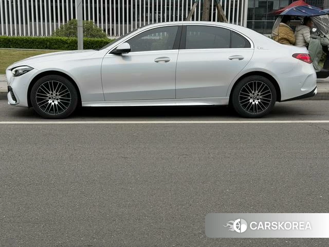 Mercedes-Benz Class C id 4328490 из Китая 8