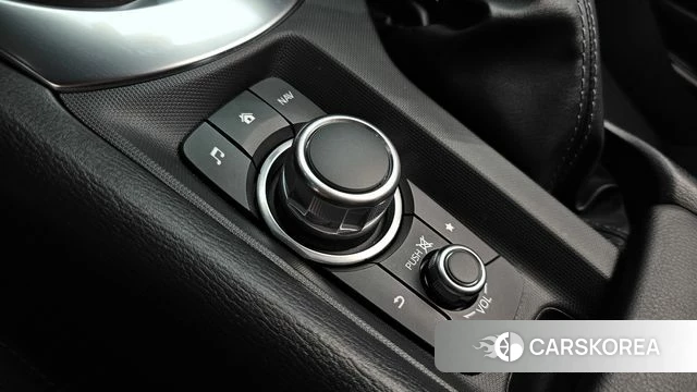 Mazda MX-5 MIATA id 4376761 из Кореи 8