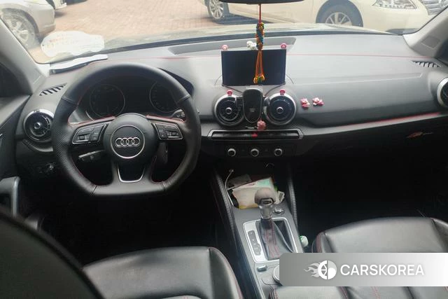 Audi Q2L id 4333372 из Китая 8