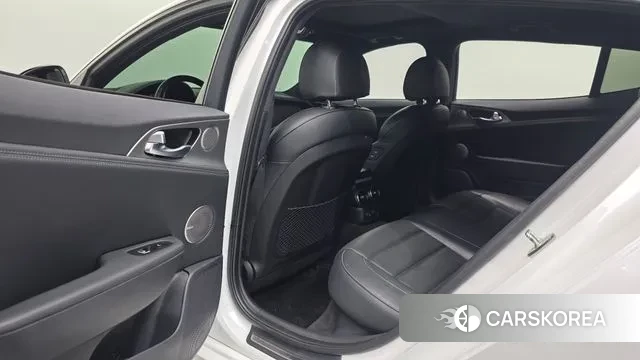 Kia Stinger id 3723605 из Кореи 8