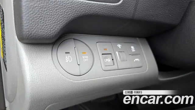 Hyundai The New Grand Starex id 2503472 из Кореи 8